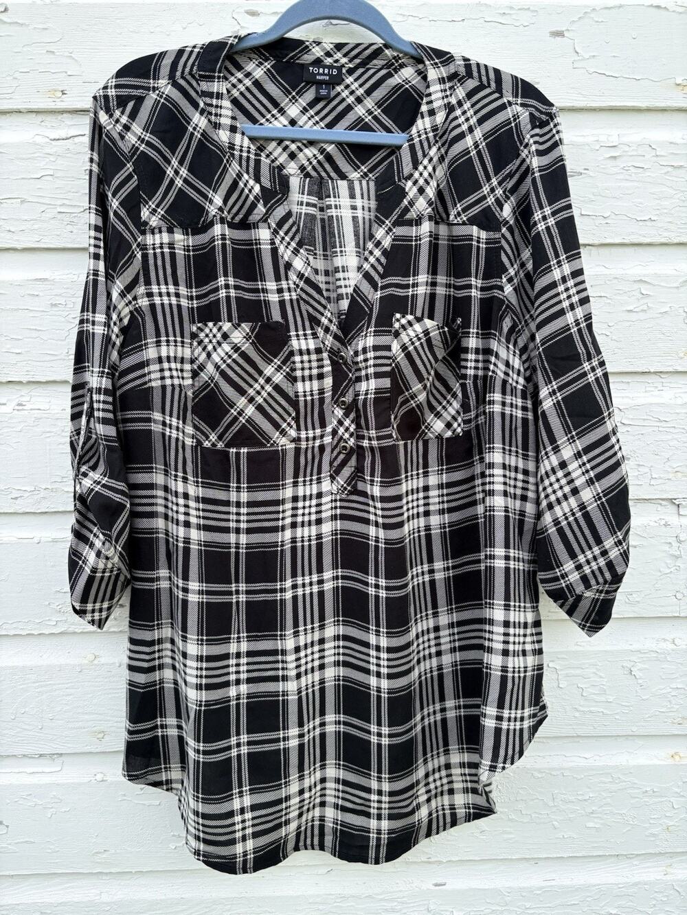 Torrid 1 Harper Blouse Top Roll Tab Sleeve Black Plaid V Neck Career Classic